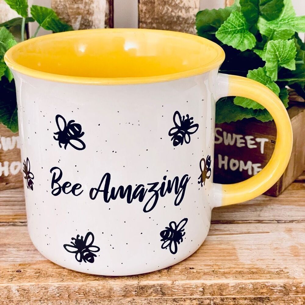 NWT Gorgeous Alder Creek Bee Amazing Yellow Glossy Speckled Ceramic Coffee Mug
